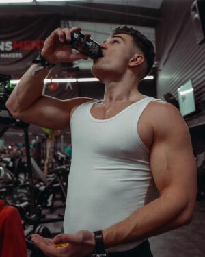 Pumped Gabo Instagram - 2024 will be our prime ✌🏽 @puregoldprotein #szponzoralttartalom