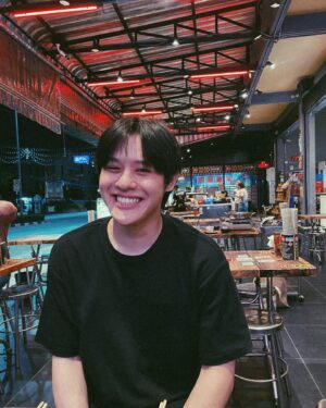 Purim Rattanaruangwattana Instagram - 😃😁😙😚