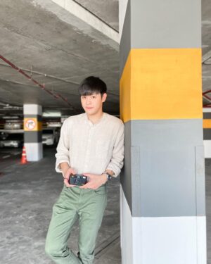 Purim Rattanaruangwattana Instagram - อย่างสีเหลือง…😂🟡