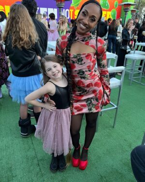 Pyper Braun Instagram - More highlights from this awesome night at @kidschoiceawards @nickelodeon We are so humbled that we were asked to attend. It was so fun!!!