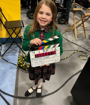 Pyper Braun Instagram - If ya’ll missed this hilarious episode of Raven’s home this week you can catch it on @disneyplus 
•
As always we want to thank the casting for the amazing opportunity, we love you! To the cast…congrats on season 6!
•
@disneyplus @disneychannel @thefelixavitia @issacryanbrown @mykalscorner @lyndatarryk @kyriemcalpin @tomthetutor07 @kaliaf @cesdtalent @goddardsmythe 
•
#disney #ravenshome #guest #thankful #setlife