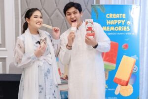 Qausar Harta Yudana Instagram - Masyallah Tabarakallah🙏🏻🙏🏻✨
Sedikit gambaran acara aqiqah LV 👶🏻👶🏻🤗🩵🩵 
#twins #boy #maqau #lv 

Thankyou all team

Planner: @malinowedding x @ruangbahagiaproject_
Venue: @aminta.hall
Aqiqah dan catering: @rumahaqiqahofficial
Dekor: @balonstone
Makeup: @claudiatasyamakeup
Dokumentasi: @bukamata.stories
360spin: @photoboothjakartamurah 
Usher: @belleusher
Souvenir: @mydreamgoodies
Stall: 
@paletaswey
@jollytimeindonesia
@teppanku
@susu_mbokdarmi
@keelnrish.gelato
@bakwanmalang99
@cantikaputricake