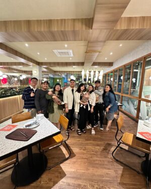 Qausar Harta Yudana Instagram - Minta doanya teman-teman untuk temen kami tersayang. 
Bakalan kangen @izulvickry , yang tenang ya, kami ga bakalan lupa dengan izul… 😘☺️😭