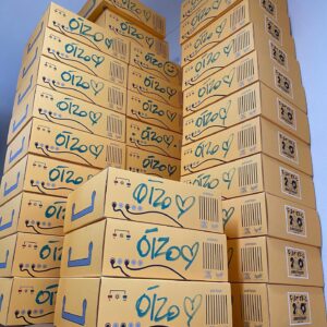 Quentin Dupieux Instagram - 🚨ALMOST SOLD OUT ALERT 🚨 
Only few Flat Eric collector’s boxes left !!! 👏🏻👏🏻 thanks @michael_lamjc @club75 @arr.allrightsreserved @edbanger @wearepartizan for this success !! ➡️ Starting NOW : all the boxes ordered will be signed by @mroizo !! 🍀 Be lucky🍀: one box contains 3 Flat Eric Junior instead of one (see photo 🐣🐣🐣) Hurry up, the flatericshop.com will close on January 31st at midnight !
Bisous !