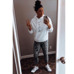 Rachael Ellering Instagram - Be Kind ❤️