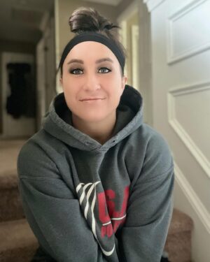 Rachael Ellering Instagram - 🥰 I hope you’re having a great day! 
*insert motivational Wednesday quote here*