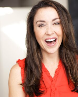 Rachel Alig Instagram - Joyous!!! That’s how I’m feeling going into the holiday season and entering 2022 with new theatrical agents.  Thanks to my managers @csp_mgmt @realtammyhunt for lifting me up and supporting me in this journey.  Here’s to joy.
