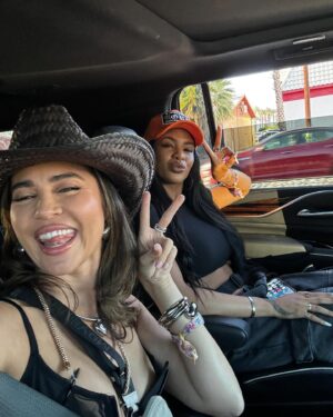 Rachel Brann Instagram - Coachella Valley Vol. 9 🌵 every year I don’t think I’m going but somehow it happens. 🫶🏼 thank you to everyone that made it sooo special. I didn’t know what to expect this year bc we were all thinking the same thing right? (That we must be old bc we dunno a lot of the line up 😹) no shade to the artists! This was one of my favorite years! AMAZING performances. Short and sweet and met some new friends along the way. Until next year!