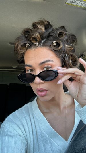 Rachel Brann Instagram - If I grew up in the 50s I would have definitely caused a bunch of jump scares for a number of reasons. 🤣 I did this set of #pincurls for updating some #character #headshots for my #acting resume. Can’t wait to show yall my new headshot. 😝  I’m hearing through the grapevine that opportunities are picking back up so I’m just preparing for the call. 📞 
#hairstyles 
Products used:
@amazon - Hair pins (added to my store front under beauty) 
@t3micro - Singlepass Curl .75” 
@oribe - Dry Heat Protection Spray
@oribe - Superfine Hairspray 
@insertnamehere - Vegan Boar Bristle Brush
@oribe - Italian Resin Teasing Comb