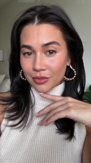 Rachel Brann Instagram - Serious answers only. 🎀