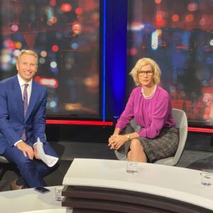 Rachel Griffiths Instagram - Just wrapped #totalcontrolseason2 @abctv @blackfellafilms thanks to q&a @abctv for my arts meets real #ozpol and #hamishmacdonald for being such a sport . This year I admit I've gone the full Tingle . My homage to the smartest blonde in the country .