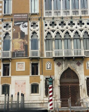 Rachel Griffiths Instagram - Mop up @labiennale satursay . Last full day in Venice finding the collateral events - foundations  and outlier national pavilions .  Feels a lot like stakes day.....only  with the water taxi .
