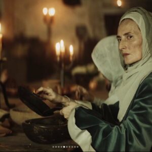 Rachel Lascar Instagram - Souvenirs de Mrs Davis
Happy summer to all!

Ermengard #femaletemplar #behingthescenes #recuerdosbonitos #bestteam #actresslife #warnerbros #peacock #owenharris #mathildeollivier #jeanemmanuelpagni #decaraactores #rachellascar #rachel_lascar #peacewarrior