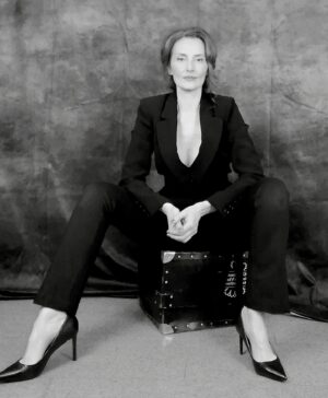 Rachel Lascar Instagram - "...since you are like no other being ever created since the beginning of Time, you are incomparable. ”

"Puisque tu ne ressemble à aucun être créé depuis le commencement des Temps, tu es incomparable."

"...dado que eres como ningún otro ser creado desde el principio de los Tiempos, eres incomparable."

Brenda Ueland

Enjoy your day, R.

.
.
.
.
.
.
.
.

#rachellascar #rachel_lascar #frenchactress #indiefilm #cinema #tvseries #theatre