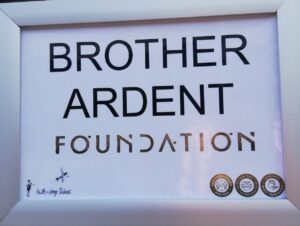 Rachel Lascar Instagram - Foundation Season 2 starts today on #appletv 

Glad to put my little seed in this incredible version of Asimov univers. 

Thankyou for the opportunity to meet this generous and amazing international team under the direction of #roxannedawson 

Congrate and thankyou to all and specifically to
@leeepfrog
@laura_birn 
@loullobell 
#jaredharris 
@eva_bradleywilliams 
#kuvlinderghir
#olivercris
#anthonybarclay
@skydance 
@surfilm_productions 
@milkandhoneypictures 
@tonuchavidal 

 #acting #keeplearning good to be #outofmyconfortzone #brotherardent 
#thankyou #fortheexperience #rachellascar #rachel_lascar @decaraactores #seguimos