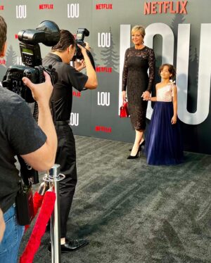 Rachel Luttrell Instagram - My amazing little girl walked her first red carpet with such grace, poise and elegance last night as I held back tears. She was accompanied by her wonderful Auntie, @amandagarrigus , and I, and her team, including the lovely Tracy Bobbitt @hollywoodmom .  To say that I am proud only begins to scratch the surface of how I feel.  The greatest privilege of my life is being Mom to my kids and watching their gorgeous journeys unfold. Congratulations wonderful, wonderful RIDLEY!!!⠀
Xoxo 💞💫💞❤️⠀#Lou 
⠀
⠀
#LouNetflix #ridleyashabateman #redcarpet #allisonjanney #jurneesmollett #proudmama