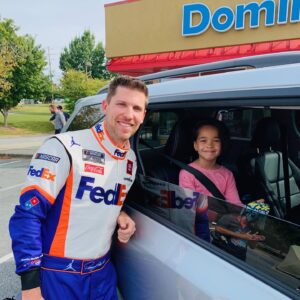 Rachel Luttrell Instagram - ⠀
Ridley’s first acting job and I got to work with her! Had a lot of fun together and enjoyed working with the lovely Denny Hamlin. ⠀
⠀
⠀
#dominoscommercial