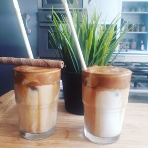 Rachel Osborne Instagram - Cafe Chez Moi 😎😍☕
#cafe #coffee #coffeetime #break #sweet #strong #iced #icedcoffee #whippedcoffee #cafechezmoi #hazelnut #glace #caféglacé