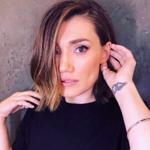 Rachel Osborne Instagram - Hair game on point ;)
Thanks to 
@antoine.vadacchino (hair)
@lana_cinman (makeup)

#salondeauville #hair #haircut #hairstylist #makeup #makeupartist #makeover #talentedpeeps #repost #friday #tgif #actor #actress #storyteller #grateful