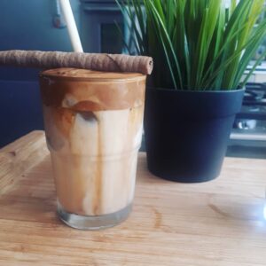 Rachel Osborne Instagram - Cafe Chez Moi 😎😍☕
#cafe #coffee #coffeetime #break #sweet #strong #iced #icedcoffee #whippedcoffee #cafechezmoi #hazelnut #glace #caféglacé