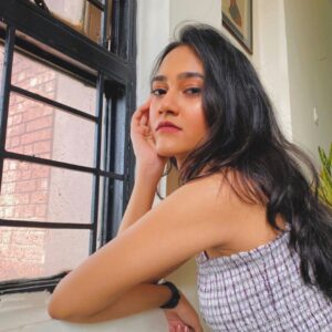 Rachel Sanchita Gupta Instagram - A sunshine state of mind.

📸: @nirjharhasgonecray 
💄: @niharika.02 aka @blushupwithnikkii