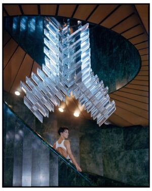 Radka Pavlovčinová Instagram - Great photoshoot with @radkapavlovcinova which we made just before her giving of the Thalia prices. The interiors of the @novascena were great for using for this purpose.

#mamiyarz67 #portra400 
#mediumformat