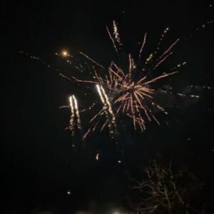 Rae Johnston Instagram - Been trying to get outside of a nighttime lately ✨

1. A clear night sky at home 
2. @wintermagicofficial fireworks 
3. Using my car as a portable office 
4. Front row for @missyhigginsmusic 
5. Stargazing with @jiggsy2point0