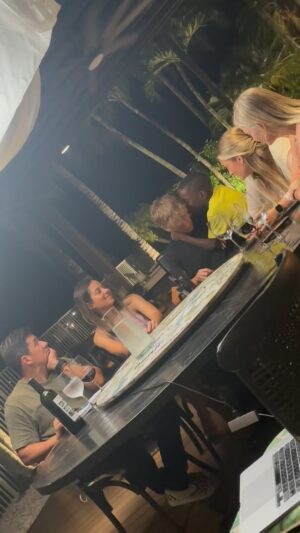 Rafael Araneda Instagram - Conversaciones familiares con benji 🤫