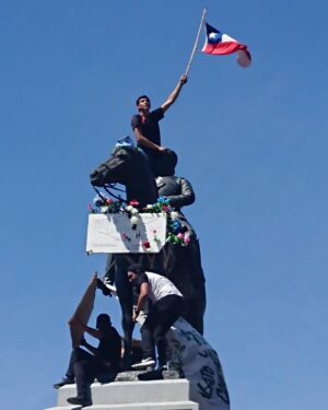 Rafael Cavada Instagram - Plaza Italia 15:22, lunes 21 de Octubre