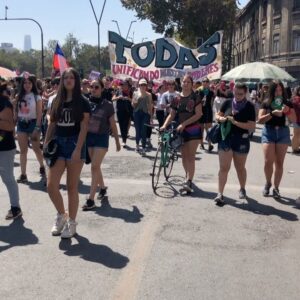 Rafael Cavada Instagram - Registro de la #Marcha8M realizado por quien me acompaña en la vida, madre de mis hijos: Fiorella.