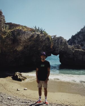 Rafael Cebrian Instagram - -
tourist