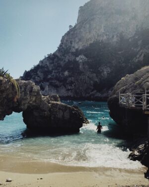 Rafael Cebrian Instagram - -
tourist