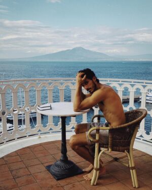 Rafael Cebrian Instagram - -
okayfine - 

@excelsiorvittoria