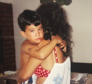 Rafael Gevú Instagram - Pra sempre meu colo mais seguro. Feliz dia das mães pra todas! Vocês merecem ❤️