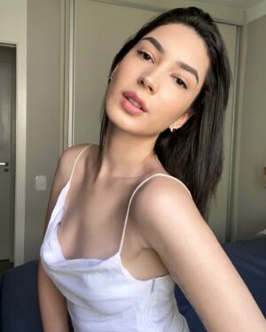 Rafaela Andrade Instagram - 🌹