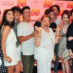 Rafaella Khatchikian Instagram - Cidade Maravilhosa com pessoas ainda mais maravilhosas 🌈🏖🎬
.
.
.
.
#tbt #euficolokoofilme #euficoloko #preestreiaeuficoloko #riodejaneiro #errejota #tchaaaa #elenco #casting #lokoes #atriz #actress #plussizeactress