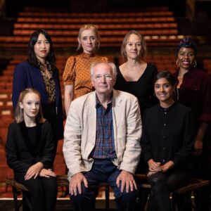 Raffiella Chapman Instagram - Such a special night celebrating the launch of @philippullmanofficial new book #TheSecretCommonwealth #bookofdust with #annemarieduff #niamhcusack #dinitagohil @helenaluko.x @miss_zing  and the incredible @philippullmanofficial  #hisdarkmaterials #bbc #hbo 
Watch the sold out exclusive launch event tonight at 7.30pm on Philip Pullman’s Facebook page! 
Photo credits: Tom Nicholson/PinPep
