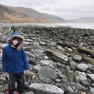 Raffiella Chapman Instagram - A great few days on the Jurassic Coast promoting #GoJurassicRangers who I write a column for. #girlsandscience #dippyontour  #keatesquarry #dinosaurfootprints #fossilhunting #lymeregisbeach #lymeregismuseum @jurassic_coast