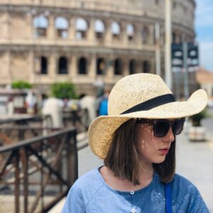 Raffiella Chapman Instagram - Back to #roma to see the #colosseum #magnificent #road trip #italia 🇮🇹