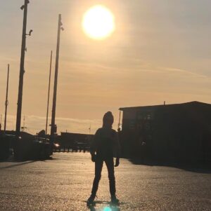 Raffiella Chapman Instagram - #quadskates #nofilter #sunset #seaside