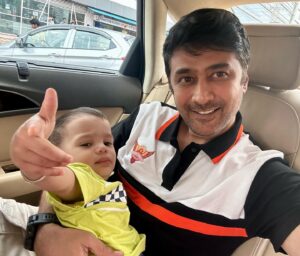 Rahul Ravindran Instagram - When you’re just clicking a random selfie but one year old son suddenly decides to give full attitude pose😂😂❤️