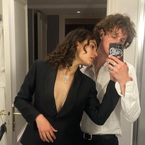 Raïka Hazanavicius Instagram - @chaumetofficial 🧡