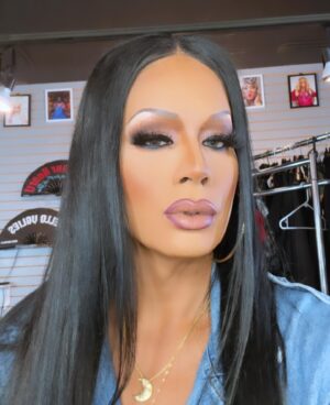 Raja Gemini Instagram - Vintage 90s Raja vibe.