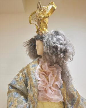 Raja Gemini Instagram - ✨ Fashion, flare and folklore.

Raja Gemini’s work for NGV Triennial includes a stunning homage to her Balinese heritage, as well as highlights from her career as a global drag artist. Drawing on elements of the explosive dance style known as Kebyar Duduk in Indonesia, meaning ‘to burst open’ or ‘flare up’, Raja’s costume features dramatic accents offset by traditional fabrics. 

In different ways, each of the three works serves to highlight the intersection of fashion and performance art that has come to define Gemini’s signature approach to drag.

See them in NGV Triennial 2023 – free.

We’re open 10am–5pm daily at NGV International, Melbourne, Australia. Sashay our way. 

@sutanamrull

1 Raja Gemini. Courtesy of the artist © Raja Gemini

2–4 Installation view of Raja Gemini’s work on display as part of NGV Triennial from 3 December 2023 – 7 April 2024 at NGV International, Melbourne. Photography: Sean Fennessy

#NGV #NGVTriennial #RajaGemini #RuPaulsDragRace #Drag #Art #ContemporaryArt #Fashion #Textiles #DragArtist #Melbourne #FreeExhibition #WhatsOnMelbourne