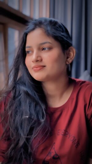 Rajeshwari Kharat Instagram - Just .. ♥️🫰🏻

#reels #reelsinstagram #reelsvideo #reelitfeelit #trendingreels #love #rajeshwarikharat #foryou