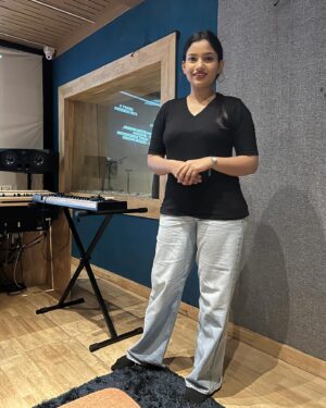 Rajeshwari Kharat Instagram - Dubbing Shubbing 😋

#love #rajeshwarikharat #allnew #comingsoon #foryou