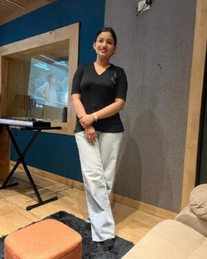 Rajeshwari Kharat Instagram - Dubbing Shubbing 😋

#love #rajeshwarikharat #allnew #comingsoon #foryou