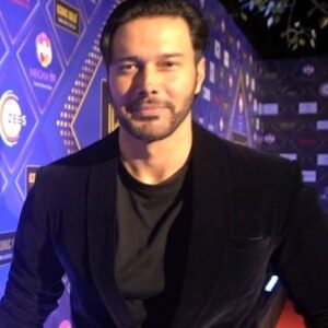 Rajneesh Duggal Instagram - A big Congratulations to Rajniesh Duggall for winning the Iconic Gold Awards in Best Supporting Actor Web For Inspector Avinash 

Truly well deserved, your outstanding achievements have set a new standard of excellence. 🏆🌟 
.
.
.
@rajnieshduggall

#rajneeshduggal #inspectoravinash
#IconicGoldAwards2024 #IconicGoldWinner