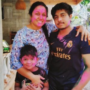 Rajshri Nair Instagram - Happy holi♥️♥️♥️
