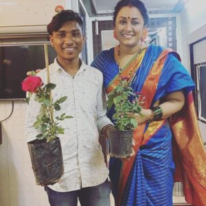 Rajshri Nair Instagram - Sweet gesture by my assnt Yuvraj. Thank you 🤗